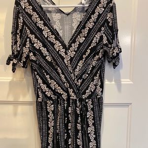 New black and white romper